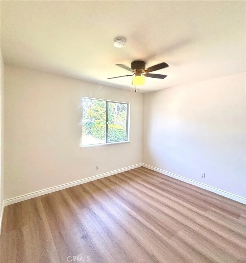 684 E Lee Place, Azusa, California 91702 home-pic-10